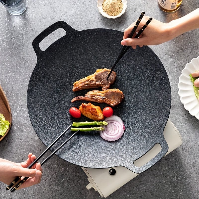 Żeliwna patelnia grillowa, okrągły kształt, nieprzywierająca powłoka z kamienia Maifan, patelnia grillowa z uchwytami - NK103563 24 CM Cuisine Pratique Polska
