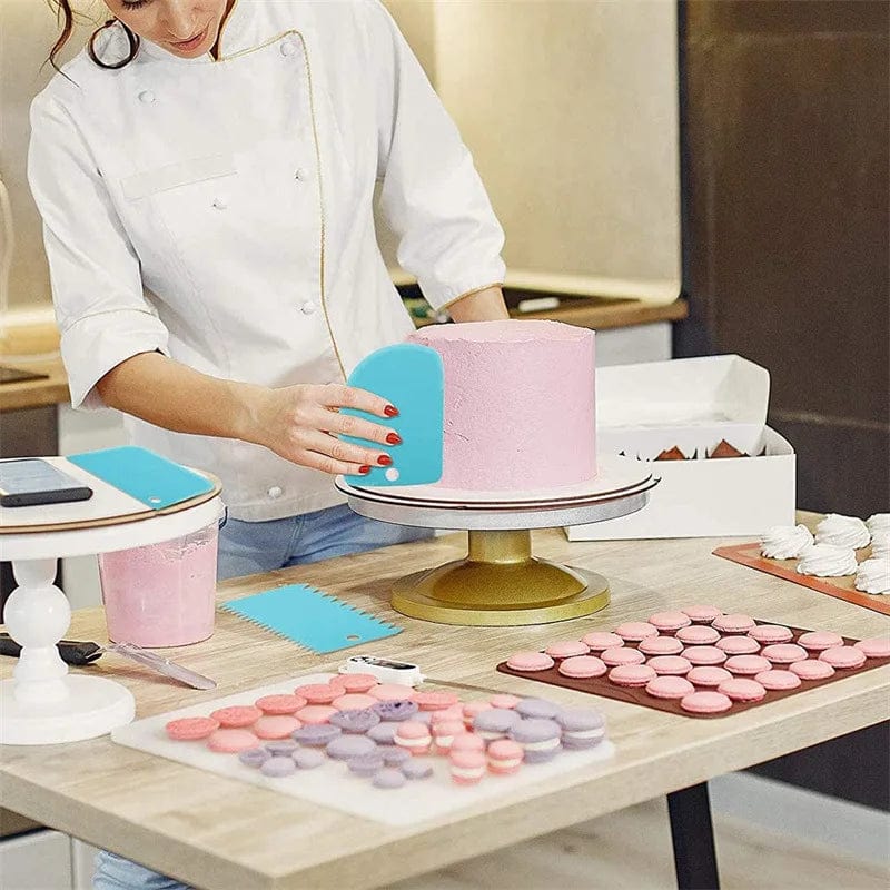 Zestaw silikonowych dysz i rękawów Cake Design Tytuł domyślny Cuisine Pratique Polska