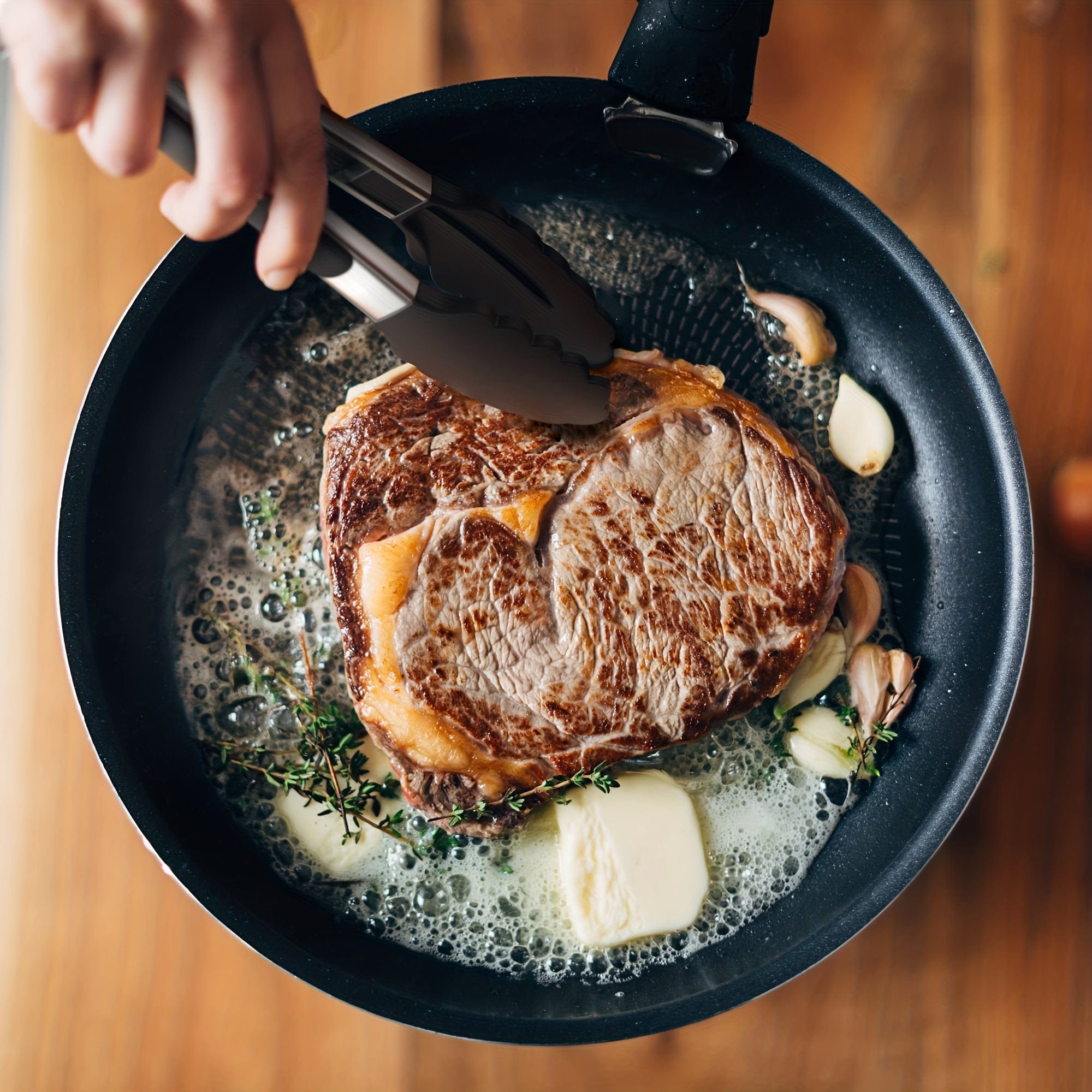 Klapka kuchenna ze stali nierdzewnej z czarnymi silikonowymi końcówkami Cuisine Pratique Polska