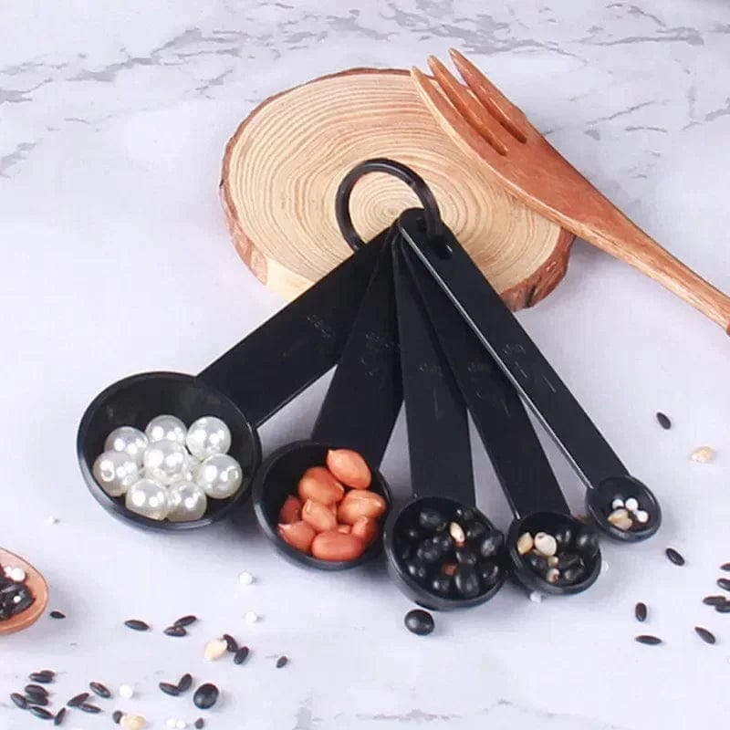 Łyżki miarowe i kubki od 1 do 250 g Cuisine Pratique Polska
