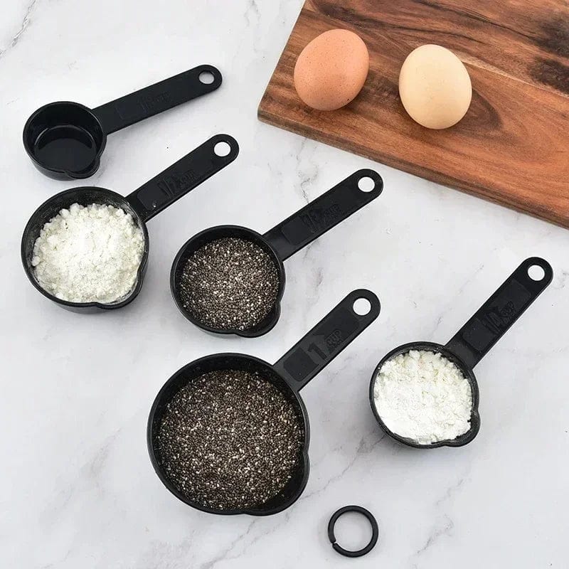 Łyżki miarowe i kubki od 1 do 250 g Cuisine Pratique Polska