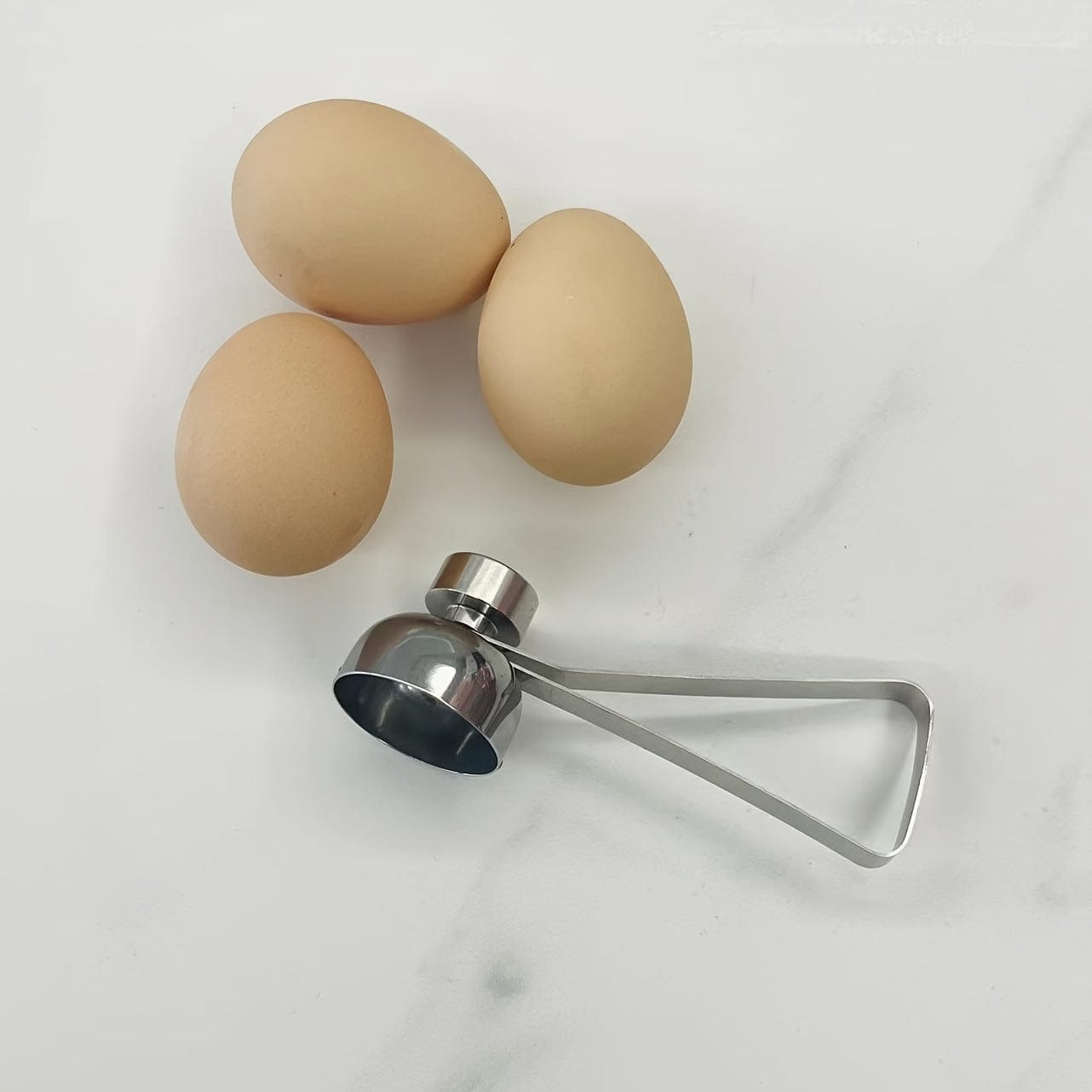 Praktyczny otwieracz do jajek na twardo Tytuł domyślny Cuisine Pratique Polska