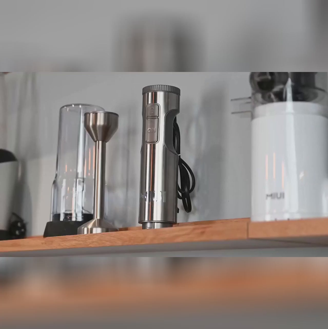 Wydajny 14-biegowy blender ręczny